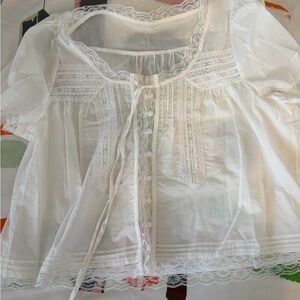 Delicate White Lace Trim Blouse